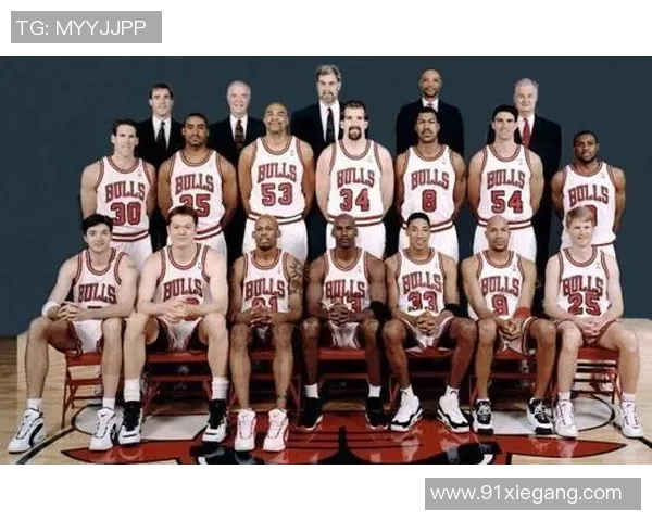 武汉篮球队的蜕变之路：从挑战者到冠军的辉煌历程